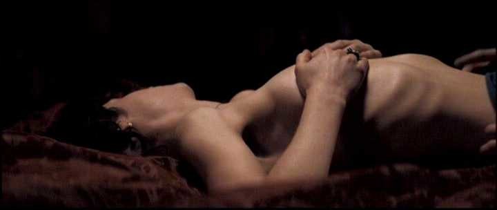 Zooey Deschanel nude (5)
