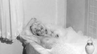 Jayne_Mansfield_nude_281229.jpg